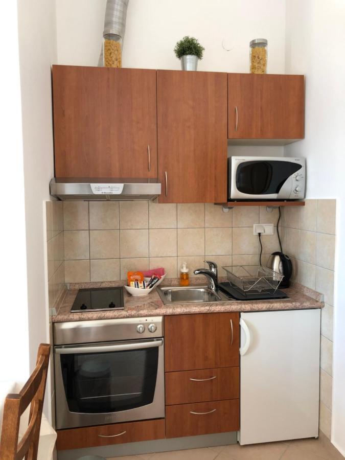 Apartments Delfini Sveti Filip i Jakov Kültér fotó